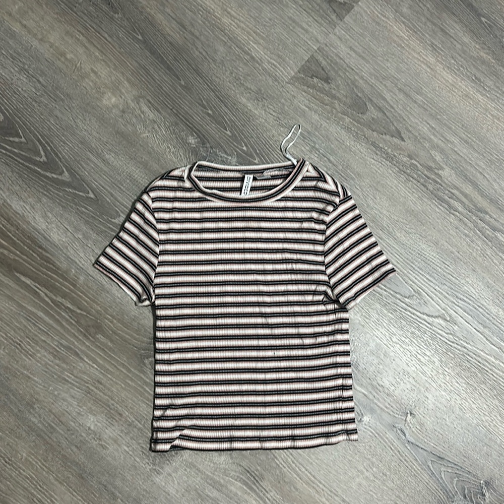 H&M Stripes Crop Tee, Size Medium